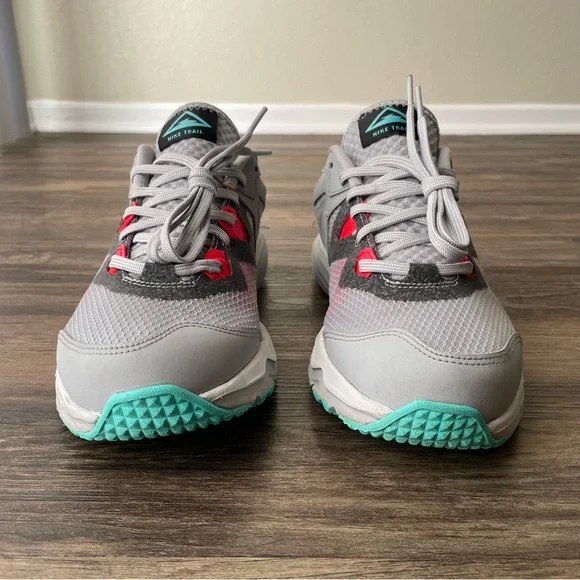 Nike Juniper Trail Women's Size 10 Trail Hiking Outdoor Running Shoes DC1870-001 - Picture 3 of 15